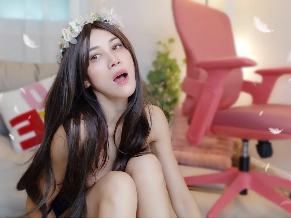 MiNi_Foxy's Offline XXX Chat