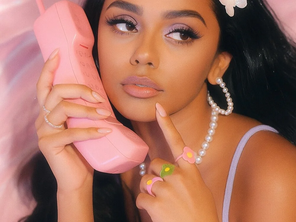 layla223 Obrolan XXX Offline