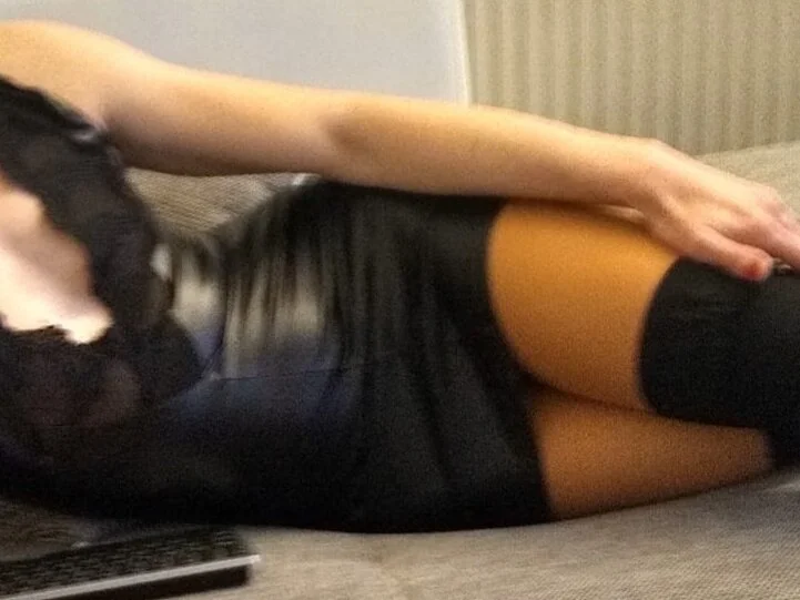 แชท XXX ออฟไลน์ของ Madlen99085