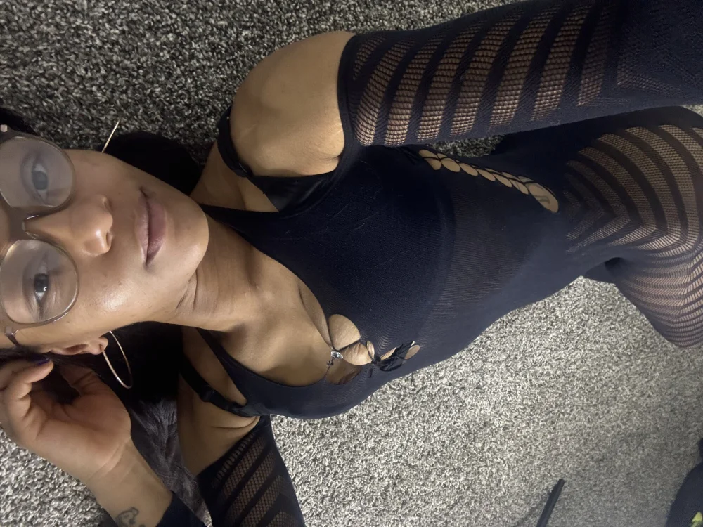 Ava_Babyy_ offline chatrum