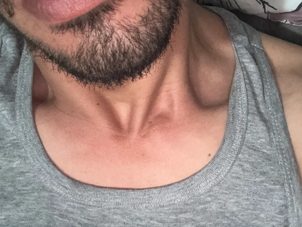 yanlizkurt01 Adlı Modelin Çevrimdışı XXX Sohbeti