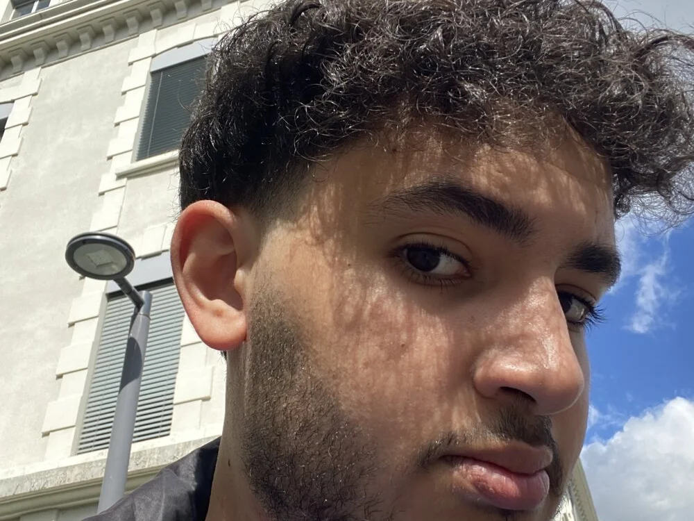 beteu1210 offline XXX-chat