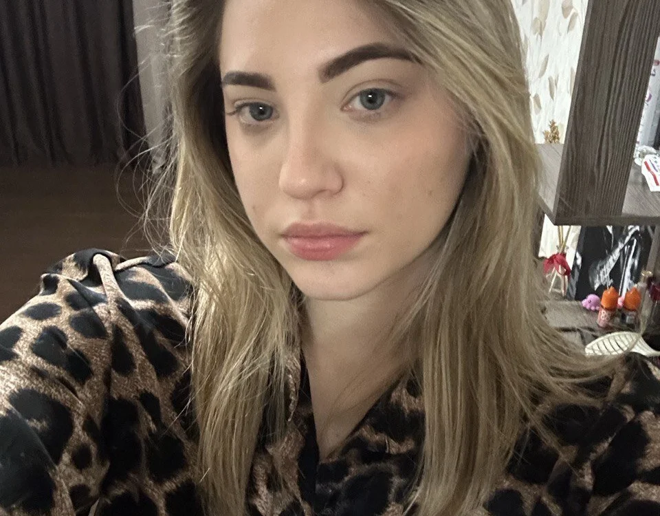 blondy_staar's Offline XXX Chat