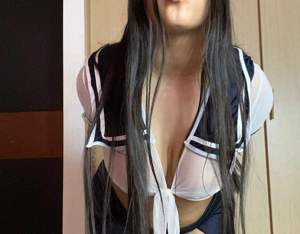 Chat +18 off-line de curvybuffgirllll