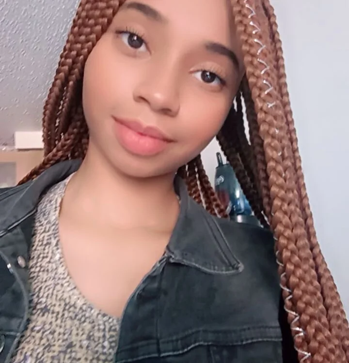 Nakira_b offline chatrum