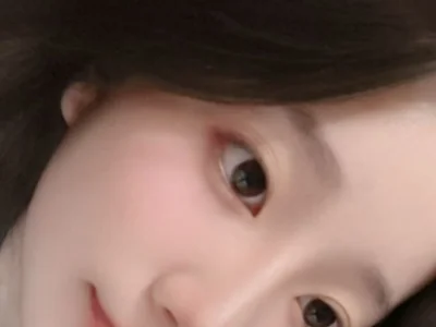 -qingqing Female Blackhairteens XXX Cam