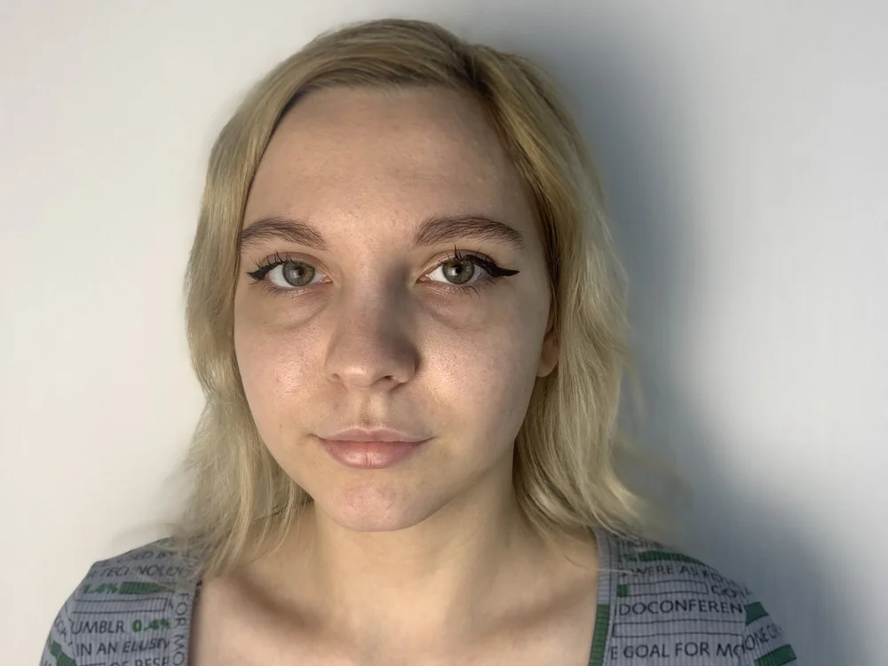 AgneseCorona's Offline Chat Room