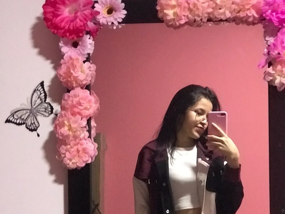 jia_miller02n Offline XXX chat