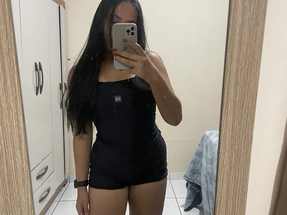 florsinhaLive's Offline XXX Chat