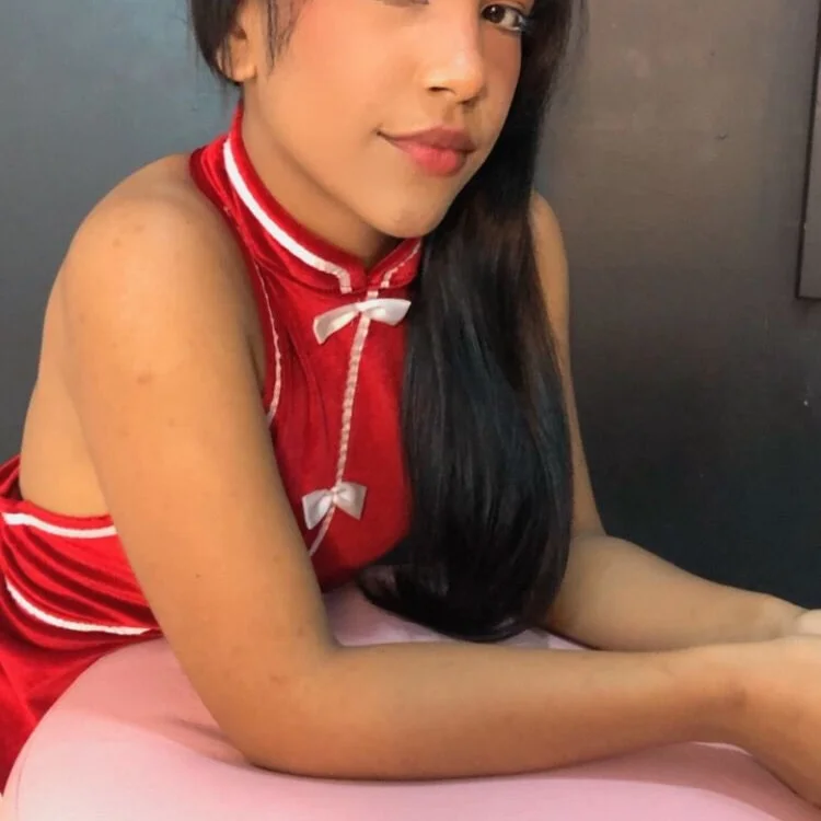 Ariadna___'s Offline Chat Room