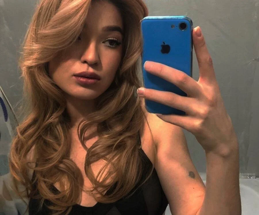 Jennie_Cim's Offline XXX Chat