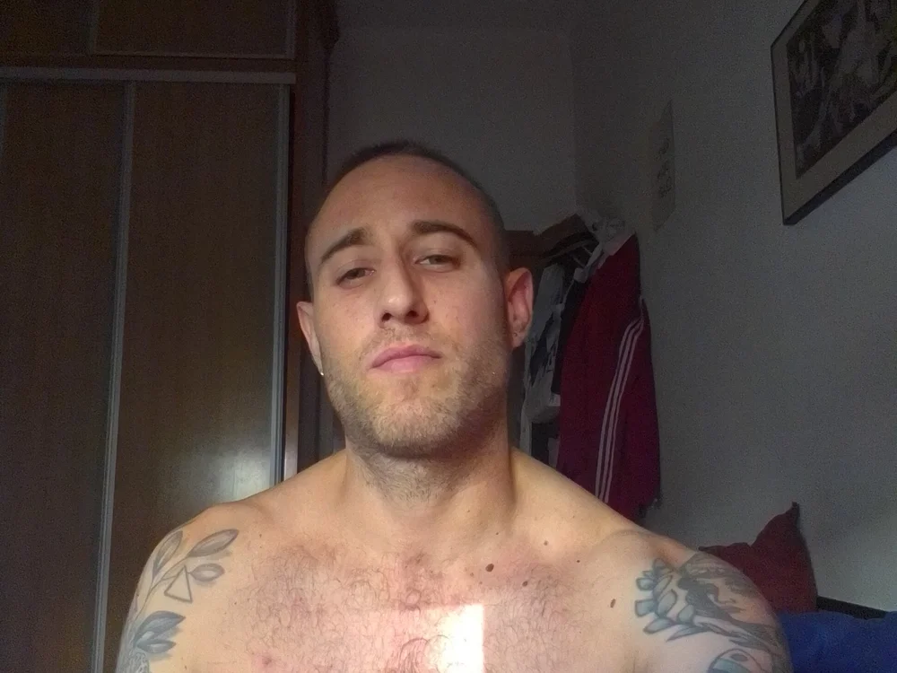 BERNIE_LIVE offline chatrum