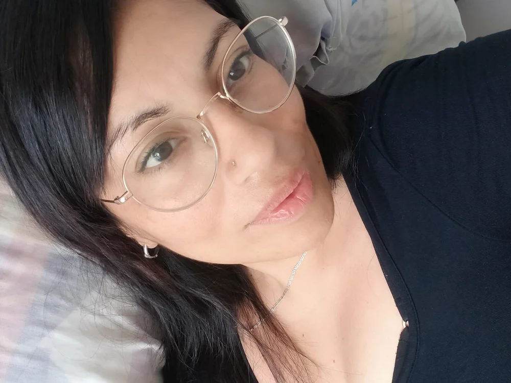 __kattypervert's Offline Chat Room