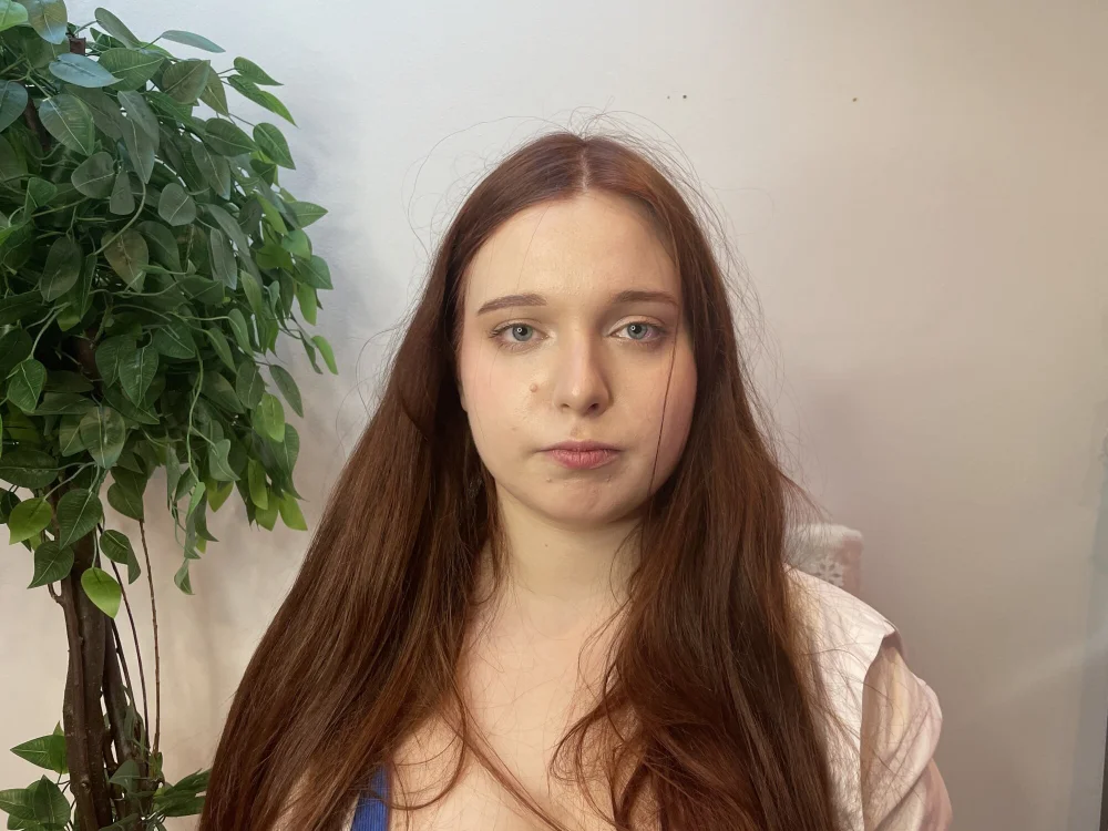 MonaAston's Offline XXX Chat