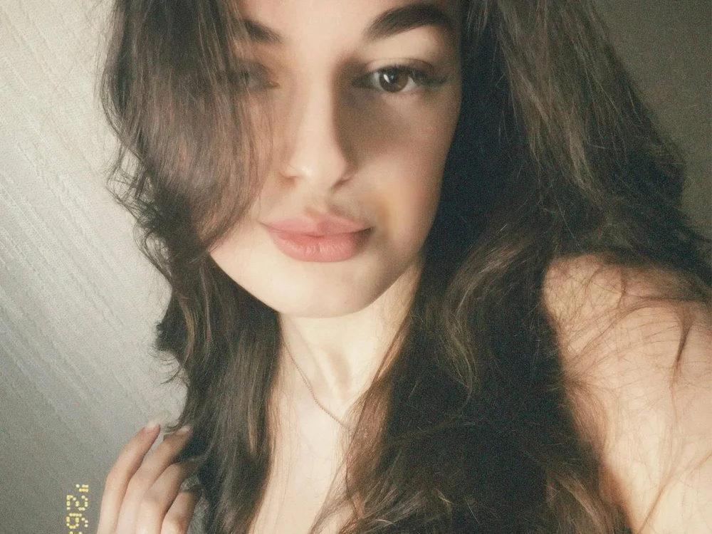 Mimi_Blush's Offline XXX Chat