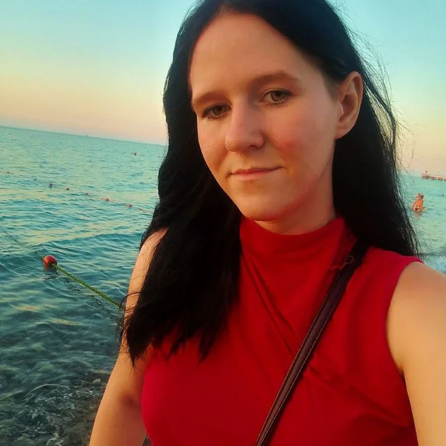 Chatroom XXX hors ligne de EllenMoorhead