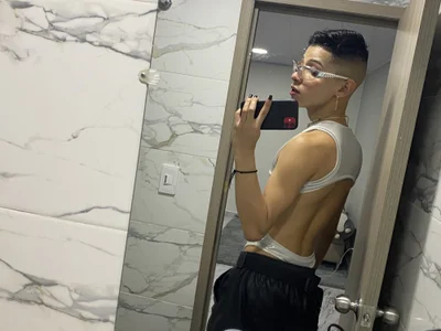 jade_candy_21 profile