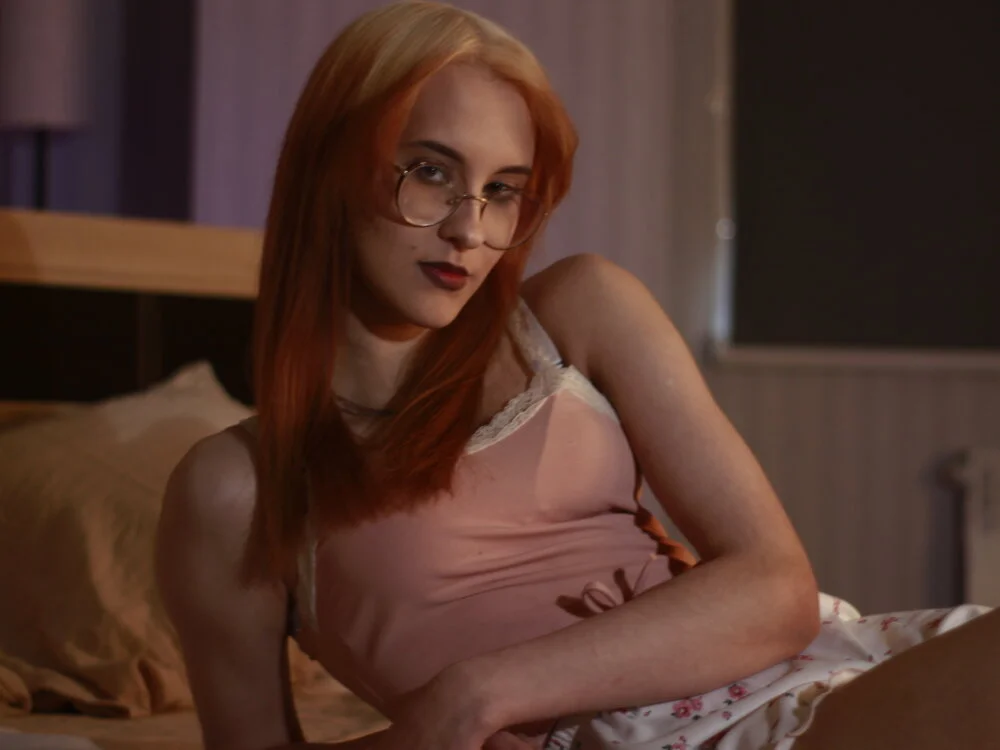 SwEmily Chat XXX offline