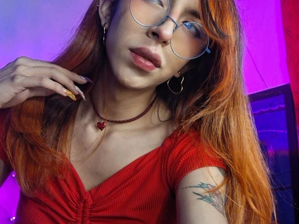 lio_rossue's Offline XXX Chat