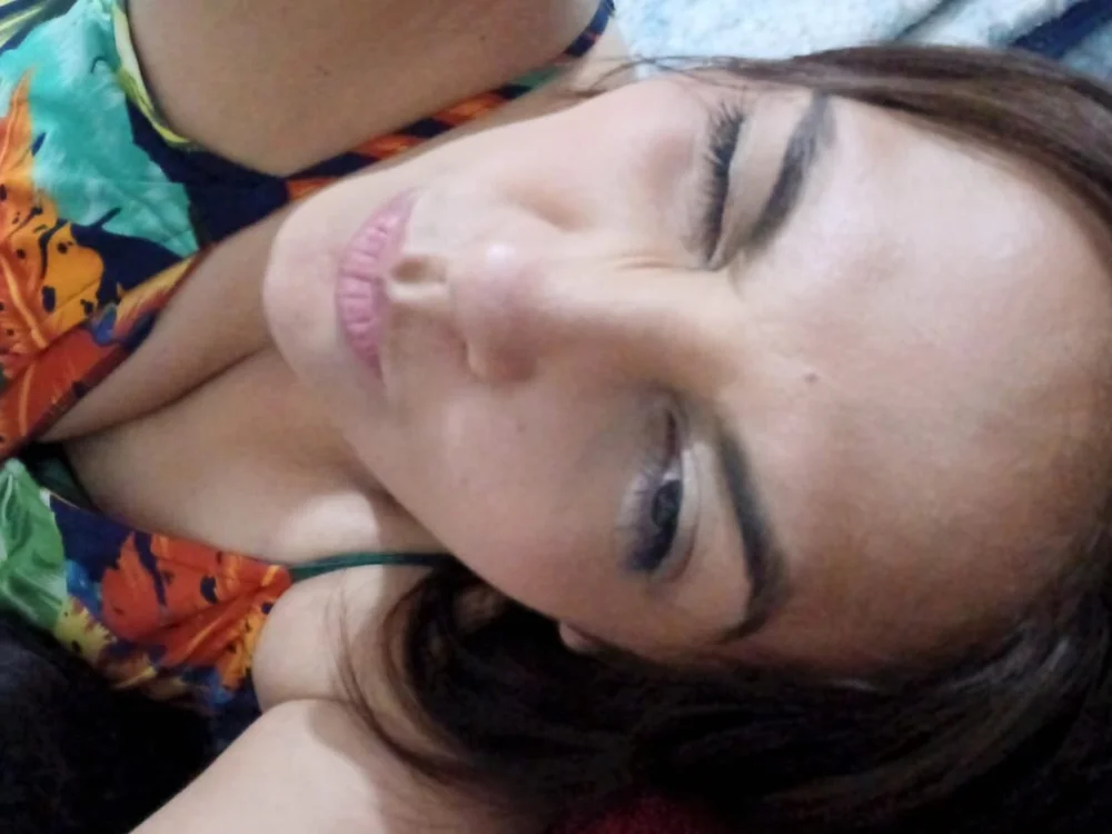 EsmeralRubi offline chatrum