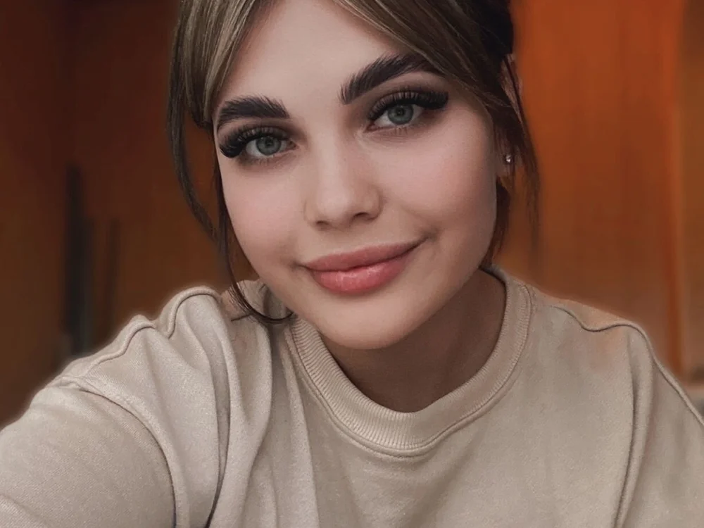 Offline chatovací místnost babe_hot1