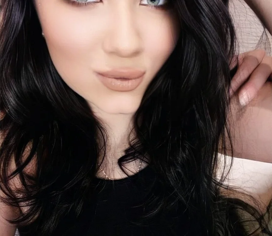 Marry_ann_moore's Offline Chat Room