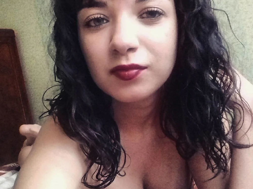 StarKaylie's Offline XXX Chat