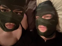 LimitlessCouple7's Offline XXX Chat
