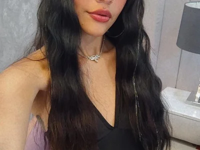 CharlooteXXX Female Masturbation Nude Cam