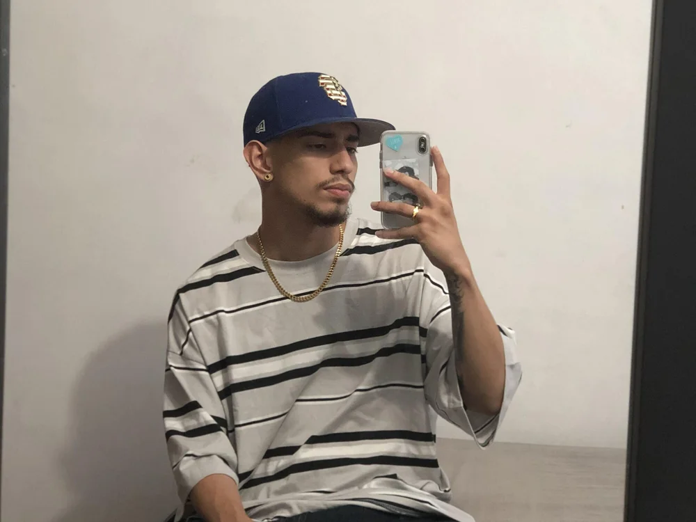 _dusik_'s Offline Chat Room