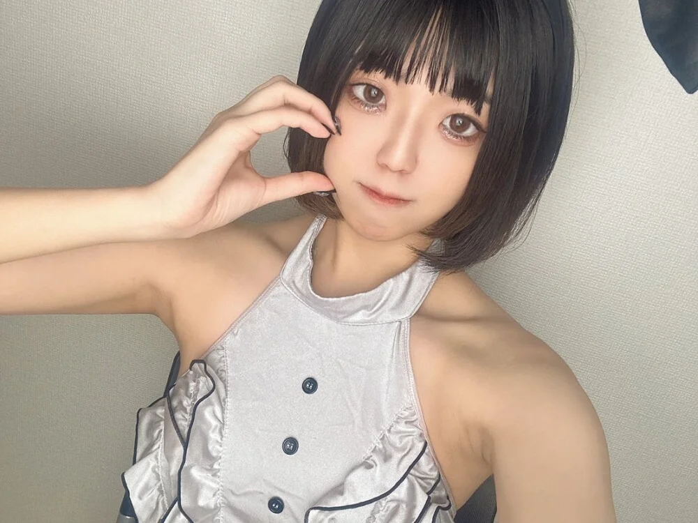 Rei_chan7's Offline XXX Chat