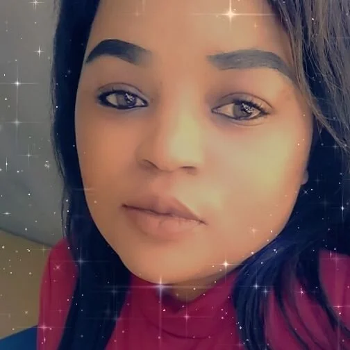 ChubbyTits28 Adlı Modelin Çevrimdışı XXX Sohbeti