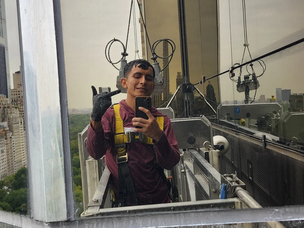 Chatroom XXX hors ligne de Armando_16_99