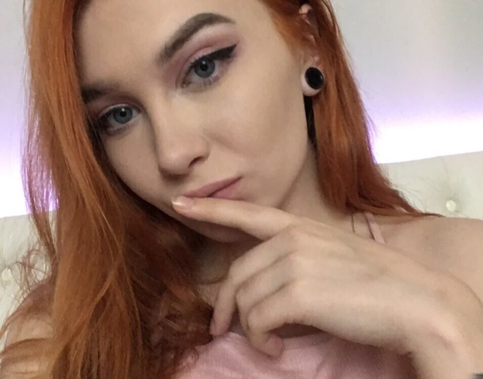 Cute_lina: офлайн-секс-чат