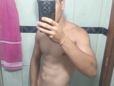 Kingslayer0704 Male Blonde Sex Cam