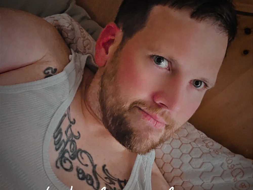 Randy7481 offline XXX-chatje