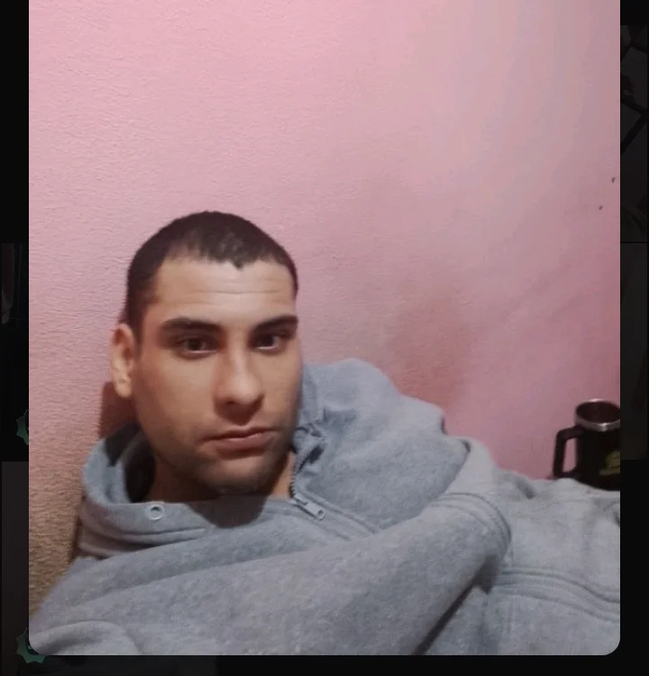 leopicadu Offline XXX-chat