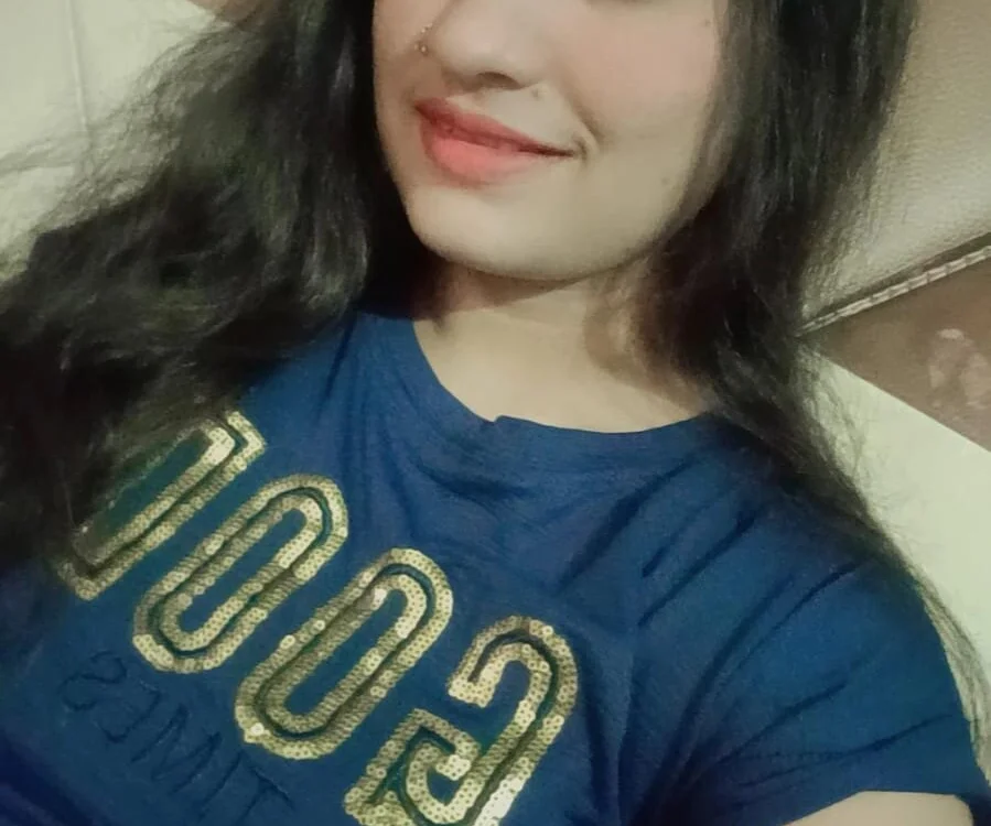 Cute-Avika's Offline Chat Room