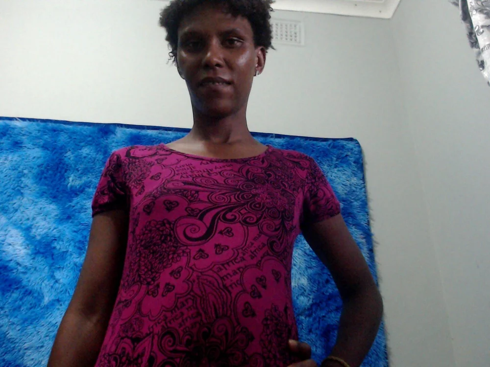 borntobesexy28's Offline XXX Chat