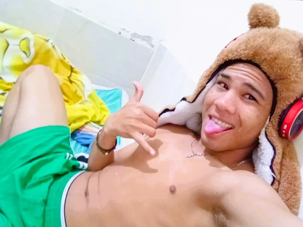 ห้องแชทออฟไลน์ของ Stiven_Thick