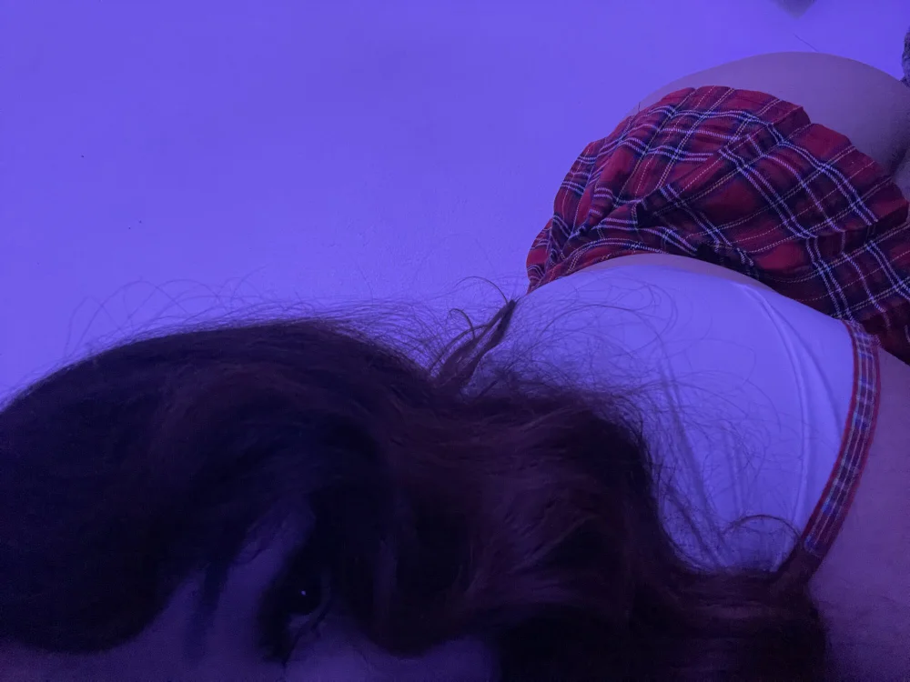 gothkittn_ offline chatrum