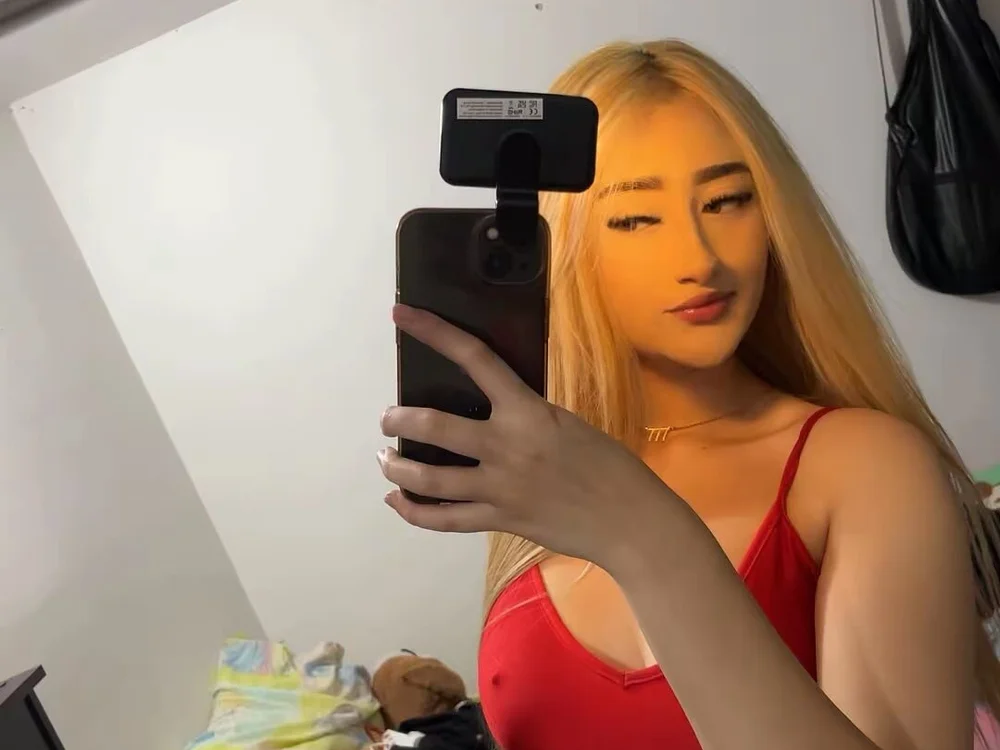 Offline XXX chat modela liittle_tiffany