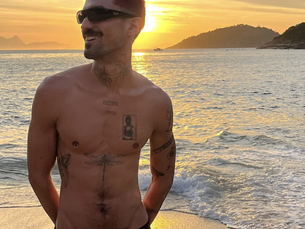 Chat +18 off-line de 4lmp1rs