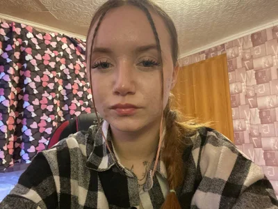 SultryJade - live cam model