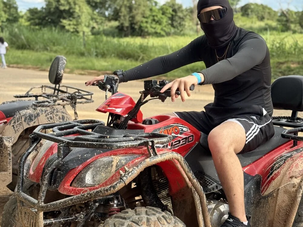 imnoah69's Offline Chat Room