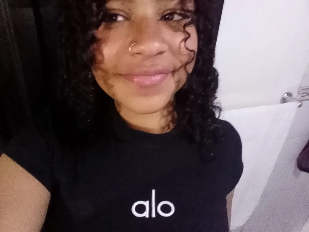 Trixi_love's Offline XXX Chat