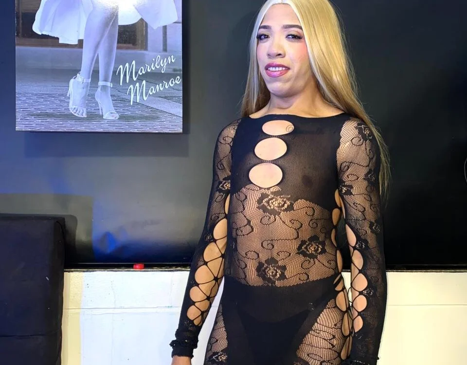 Офлайн-чат XXX Lia_Suares