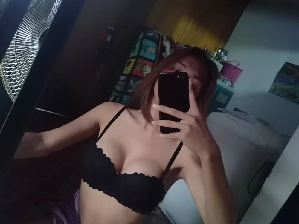 SerpentinaKiyer19: офлайн-секс-чат