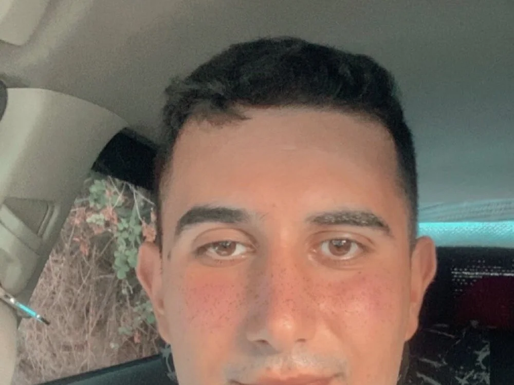 emrekrvs' Offline XXX Chat