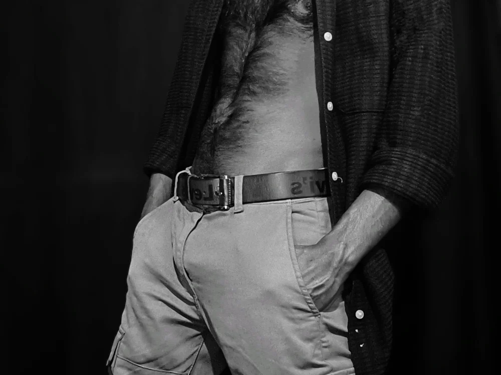 hairy_bearcub's Offline XXX Chat